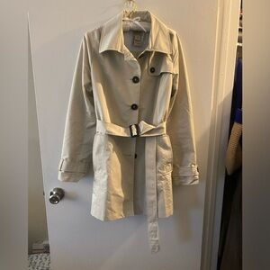 Women’s ll bean Trench coat size M Kaki Tan